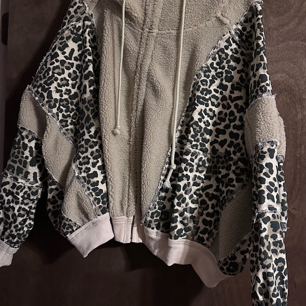 Leopard Print Patchwork Jacket - image 1